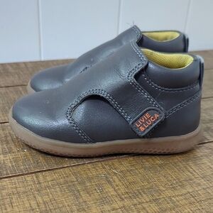 Like New Livie & Luca Gray Maestro Kids Leather Shoes